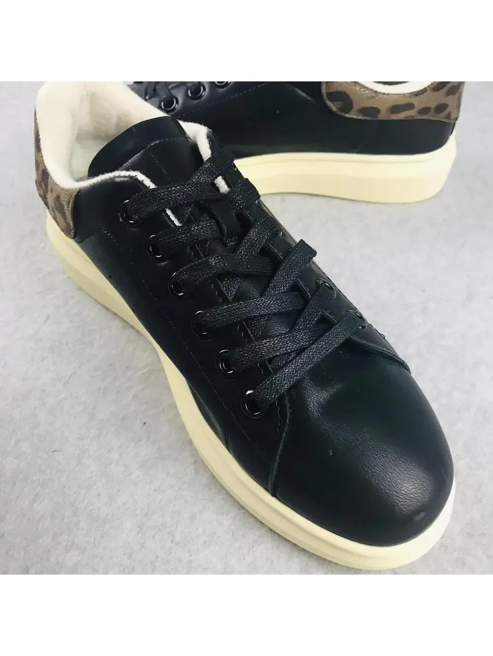 Seven 7US Sneakers Womens Size 10  Miki Causal Fashion Shoes Leopard Black